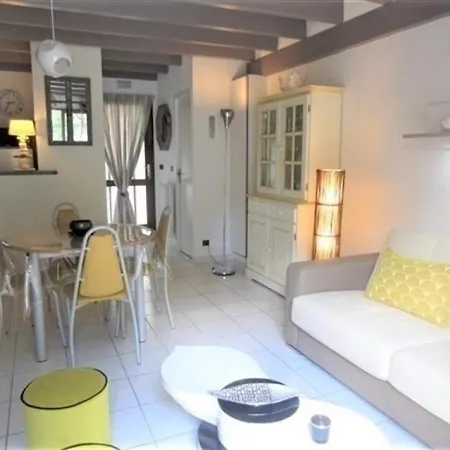 Villa Maison Saint-georges-de-didonne, 3 Pieces, 6 Personnes - Fr-1-305-905 *