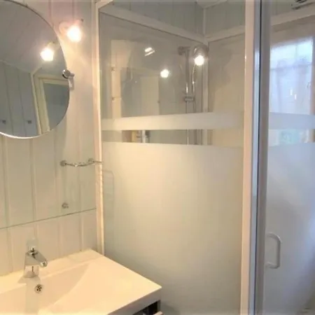 Villa Maison Saint-georges-de-didonne, 3 Pieces, 6 Personnes - Fr-1-305-905 *