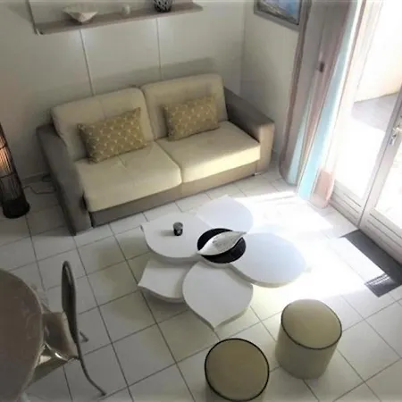 Maison Saint-georges-de-didonne, 3 Pieces, 6 Personnes - Fr-1-305-905 Villa Saint-Georges-de-Didonne
